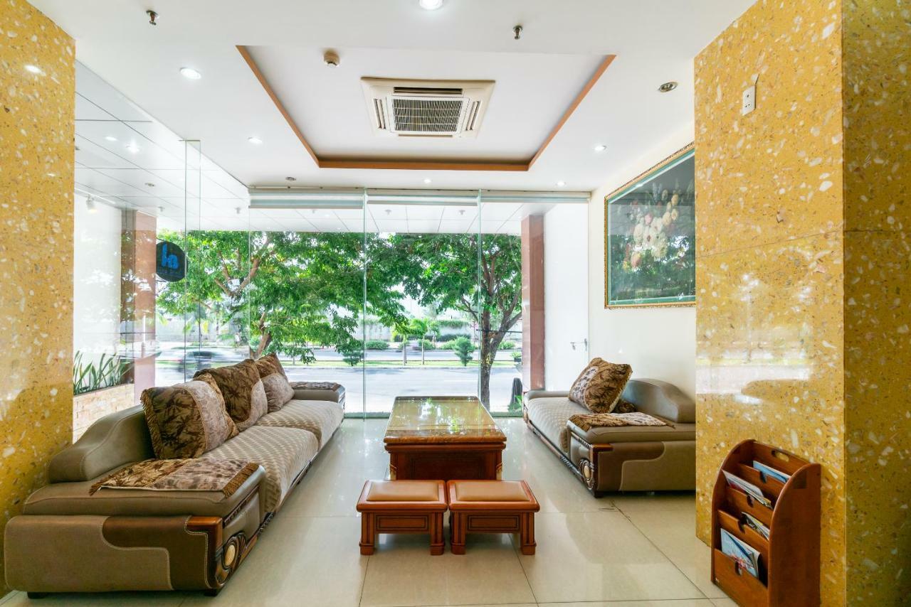 Oyo 375 Hoa Binh Hotel 岘港 外观 照片